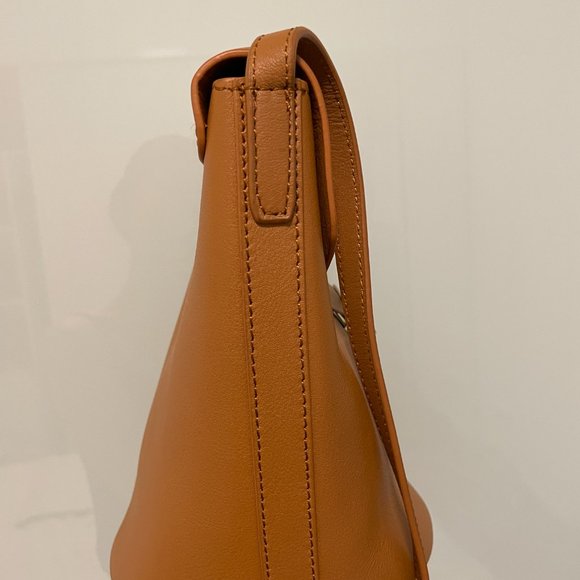 Loeffler Randall Tan crossbody bucket leather bag - Picture 5 of 9